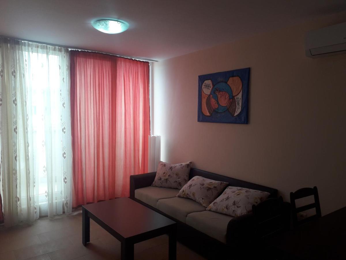 Gradina Sunny Deluxe Apartment Sozopol Esterno foto